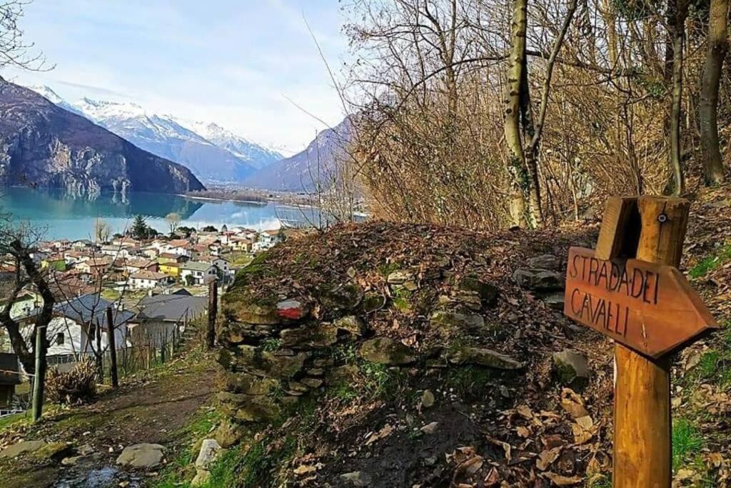 La Casa Dei Miei Nonni Tra Montagne E Lago Villa Verceia Exterior photo